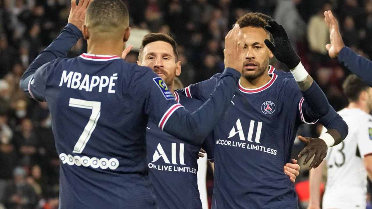 Mbappé contro Messi