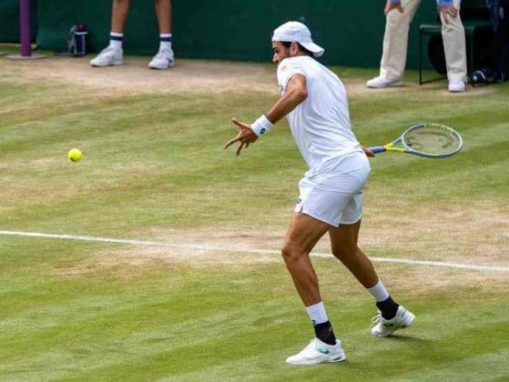 matteo berrettini racchetta