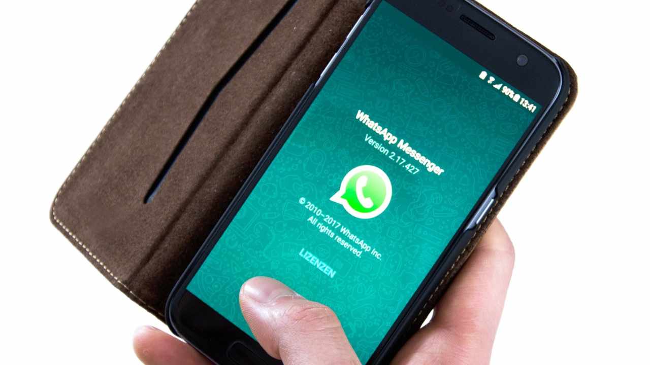 WhatsApp, adesso basta un click: più veloce che mai
