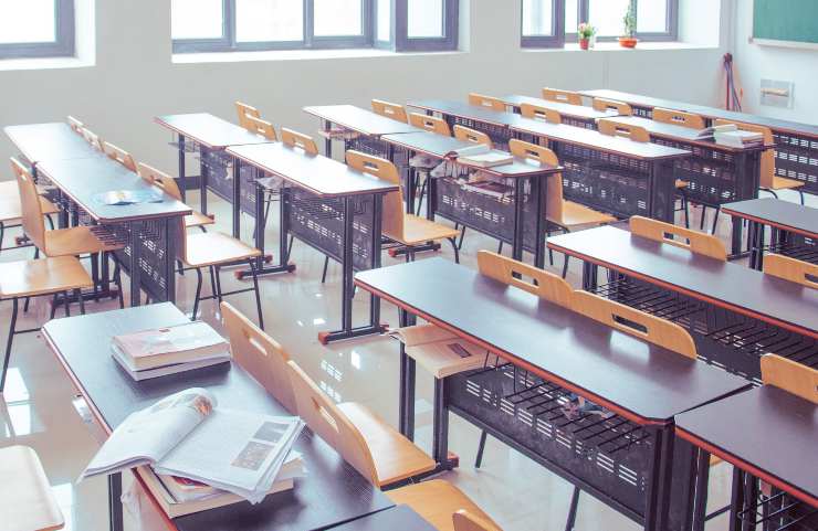 Bonus, ce n'è uno per gli studenti: 4mila euro sul conto con un click