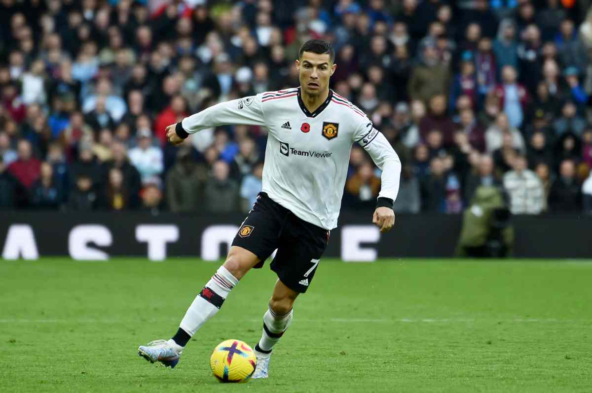 Cristiano Ronaldo, il coro di scherno dei tifosi del Manchester United diventa virale