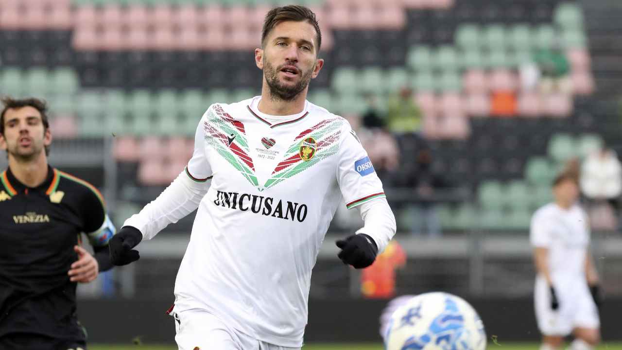 Ternana-Cagliari, Serie B: streaming, probabili formazioni, pronostici