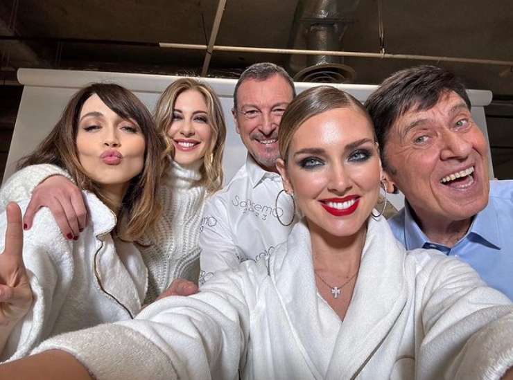 Paola Egonu grande assente: Chiara Ferragni va in bianco