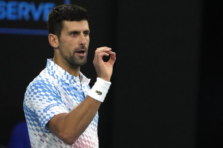  Australian Open, furia Djokovic contro un tifoso
