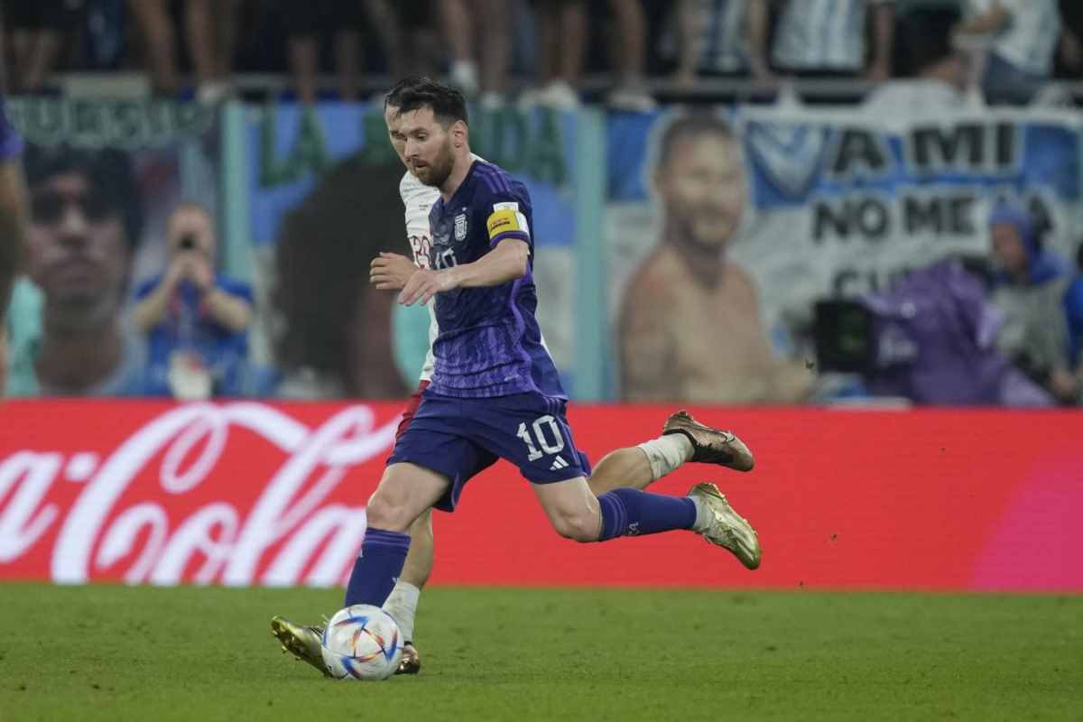 Messi, la Pulce nell'orecchio: la chat segreta del Barcellona lo distrugge