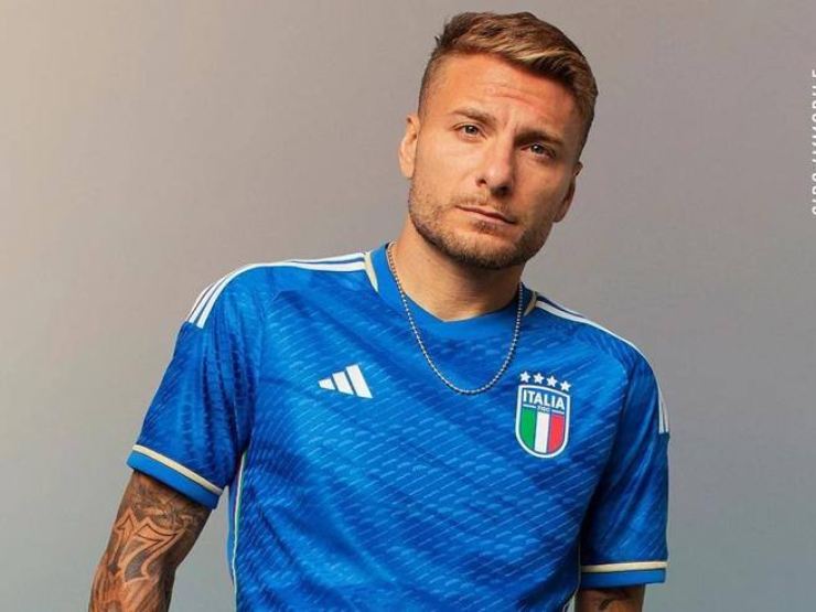 Adidas, nuove maglie azzurre - www.ilveggente.it