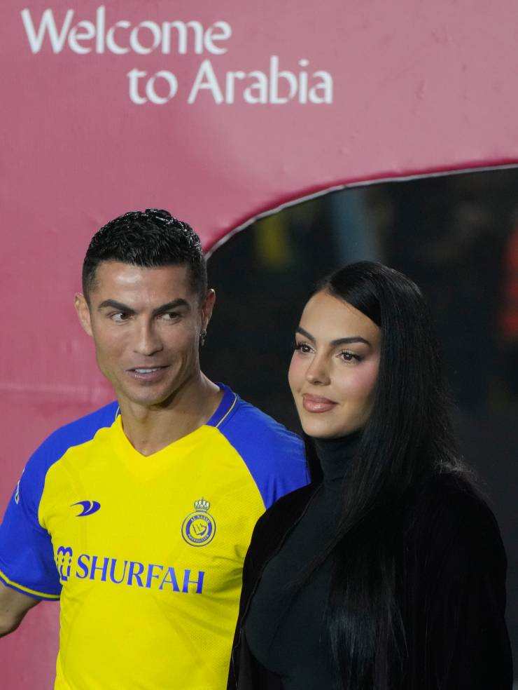 Cristiano Ronaldo lascia il Four Seasons: pronta la casa da sogno a Riad