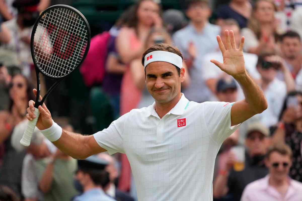 Federer torna a Wimbledon: la bomba sganciata dai tabloid inglesi