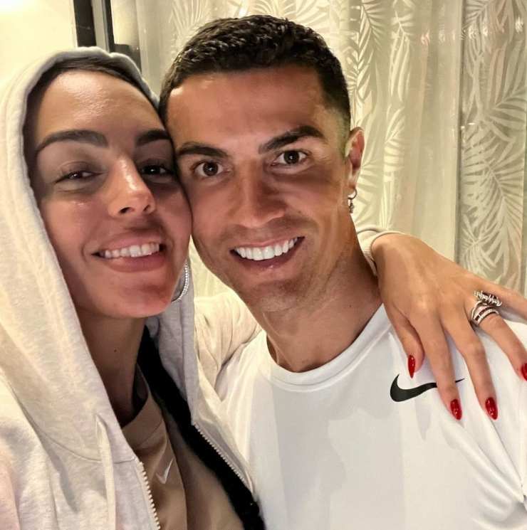 Cristiano Ronaldo, non si butta niente: la confessione shock di Georgina