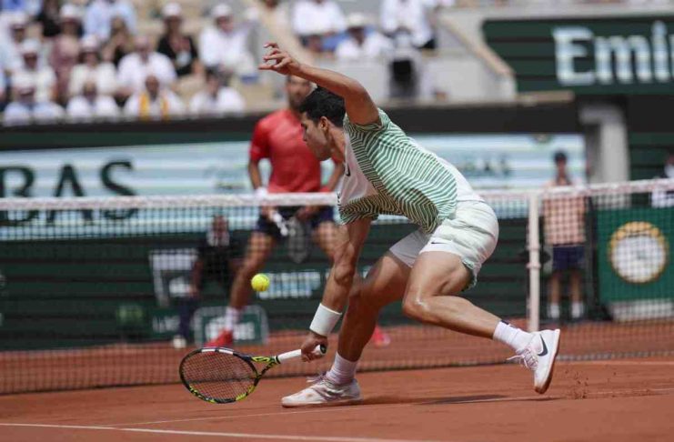 Alcaraz-Djokovic, il punto dell'anno: Nole allarga le braccia - VIDEO