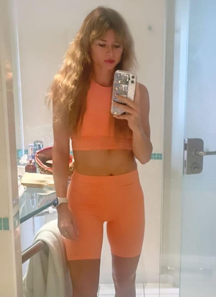 Camila Giorgi, il selfie a sorpresa spiazza i fan: doppio regalo su Instagram