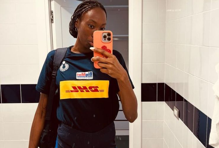 Paola Egonu, lato B portafortuna: lo stacchetto fa impazzire i social