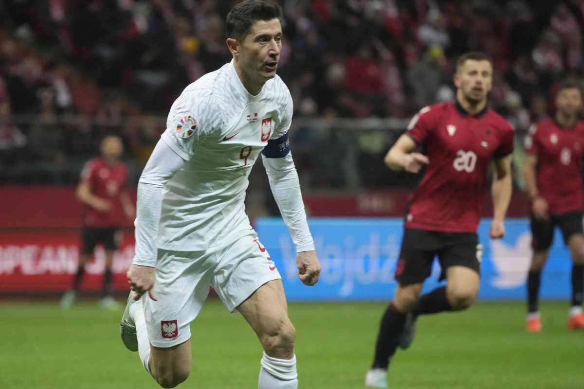 Albania-Polonia, qualificazioni Euro 2024: tv, probabili formazioni, pronostici