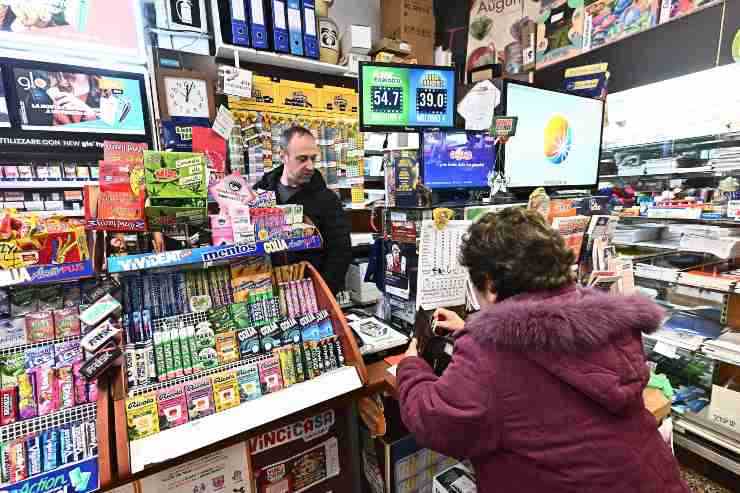 Gratta e vinci, allacciate le cinture: dea bendata a bordo