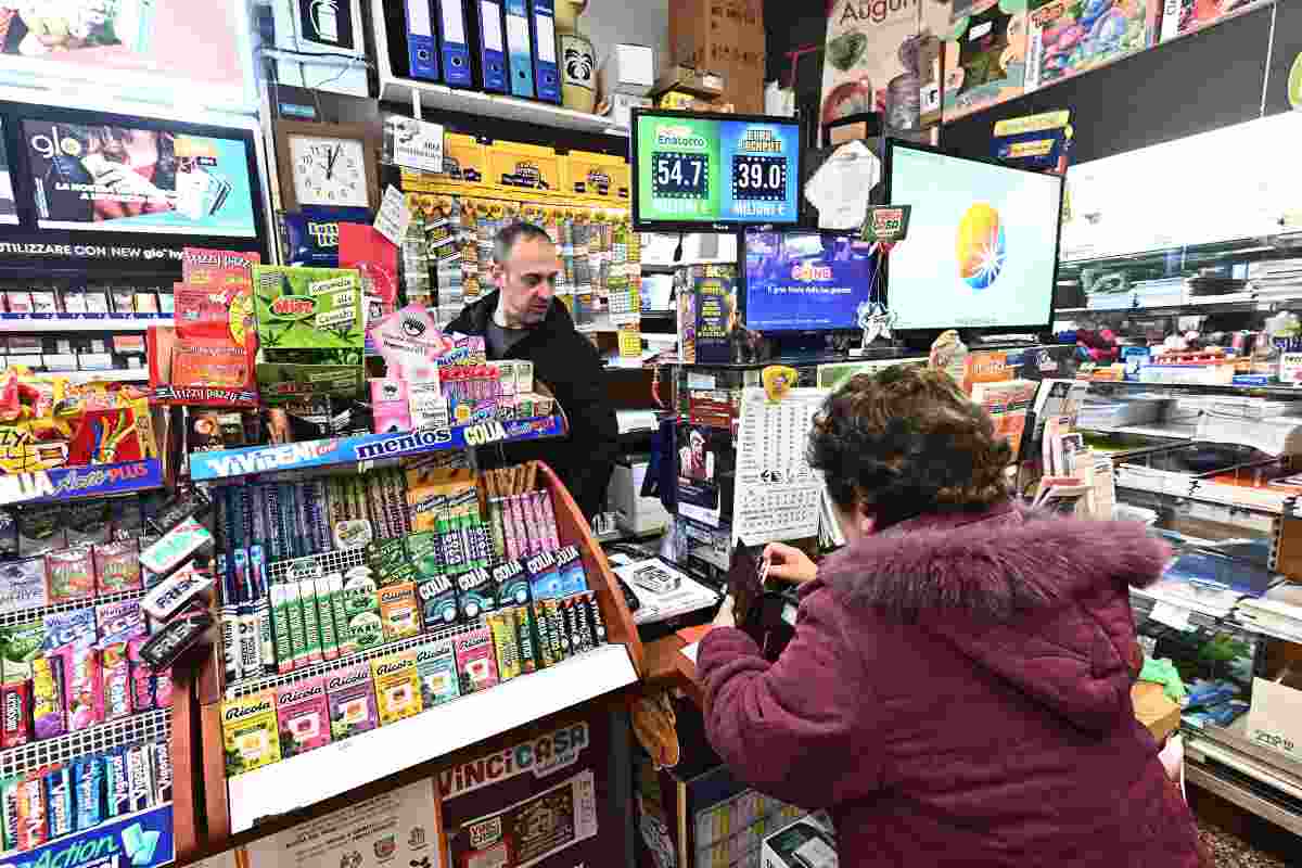 Gratta e vinci, pancia mia fatti capanna: clamoroso bis