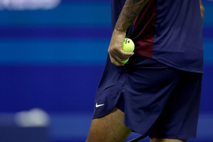 Tennis, sgancia e poi ritratta: clamorosa autocensura