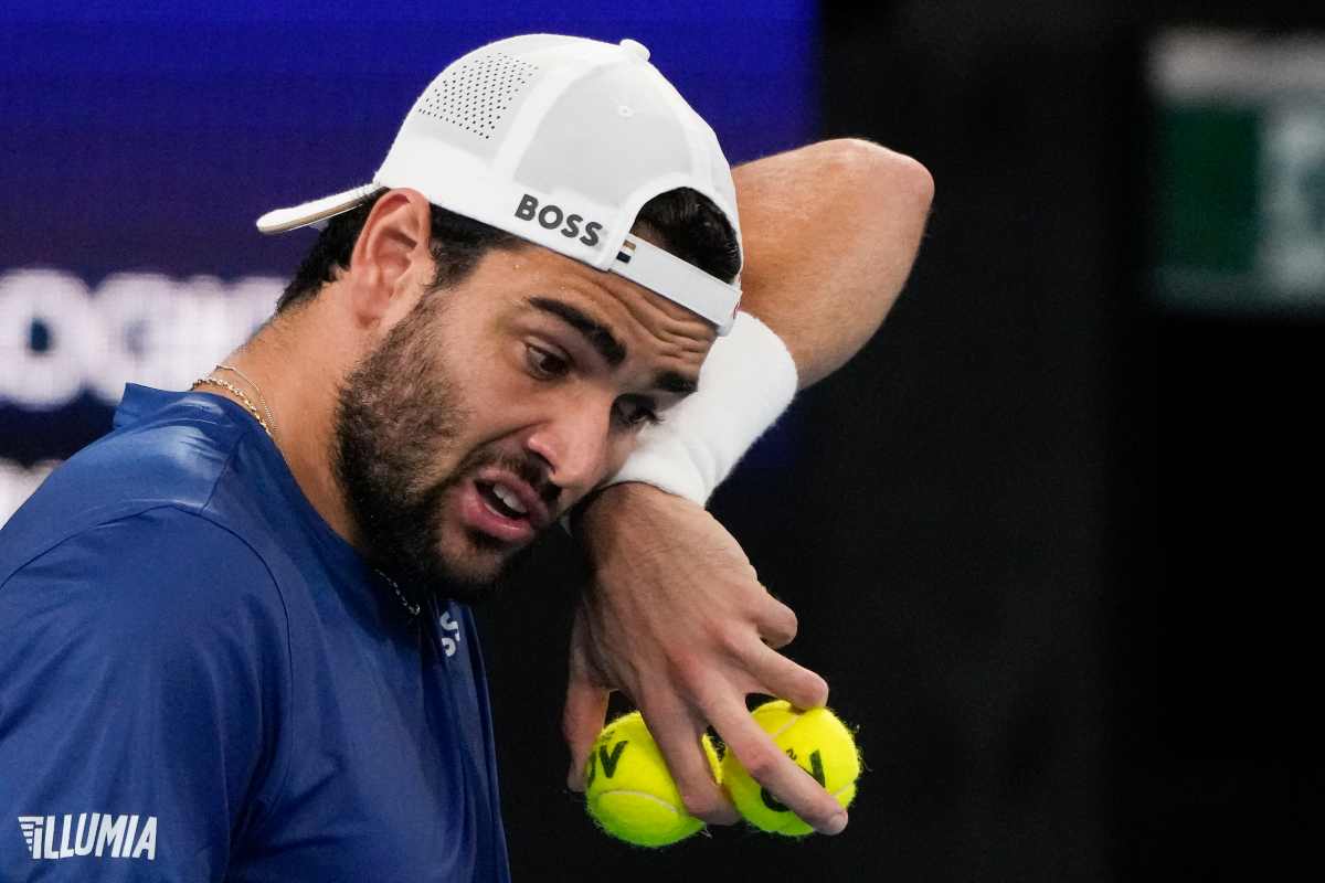 Berrettini, l'amore non può aspettare: fa già sul serio