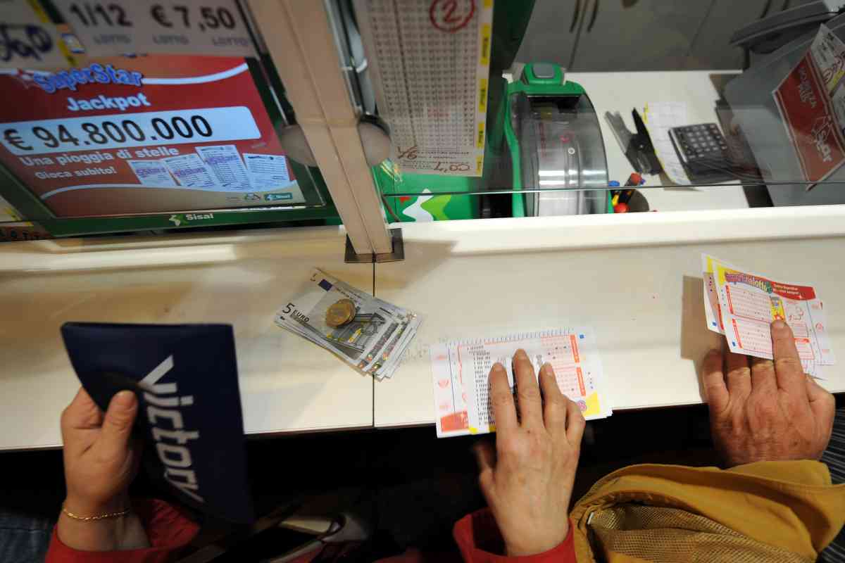 Lotto, bastano tre numeri fino a 10 per una super vincita