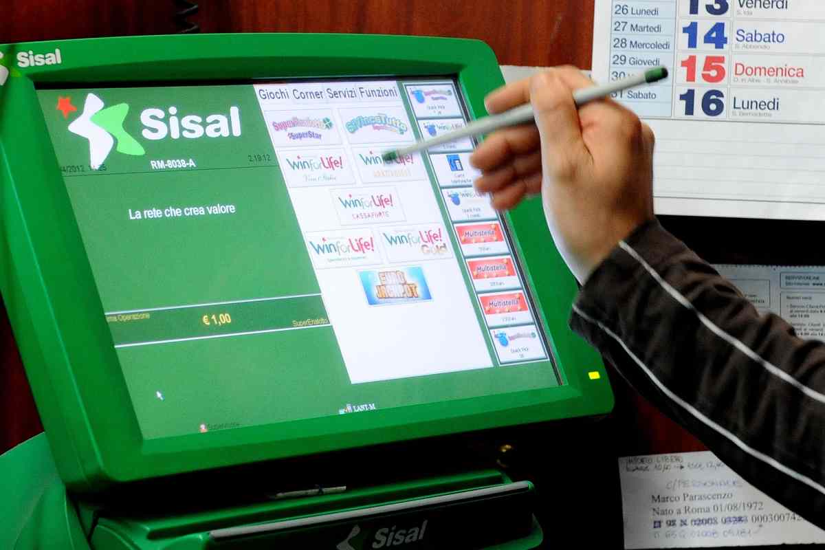 Lotto, bastano 3 numeri per vincere 57mila euro