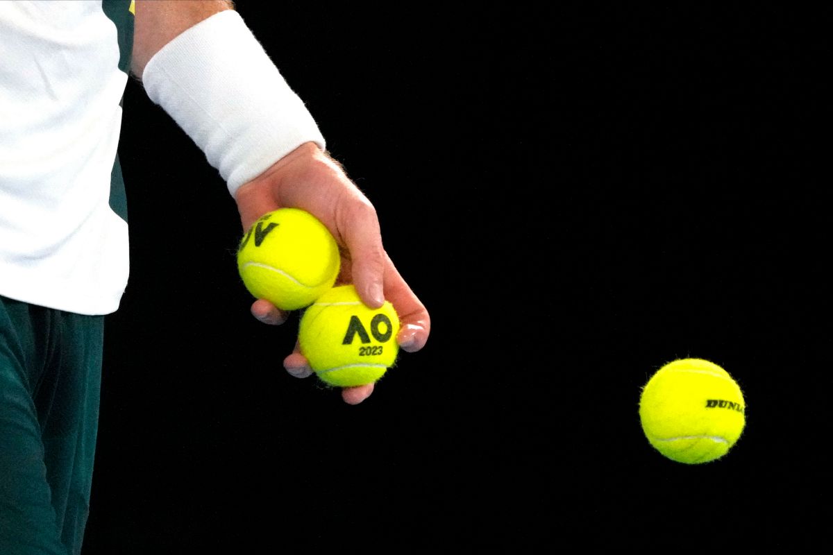 Tennis, si ritira anche lui: ennesimo infortunio