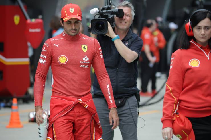 Svelato il retroscena in Ferrari, furia di Sainz incontenibile