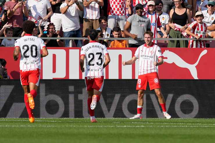 Vanat esulta dopo un gol