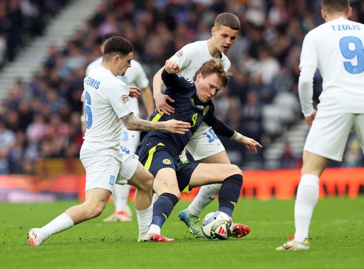 Come vedere Grecia-Scozia