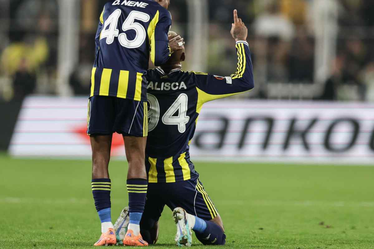 Pronostico Fenerbahçe Galatasaray: le assenze riequilibrano il derby