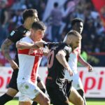 Malinovskyi prova a sgusciare dalla marcatura avversaria