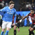 McTominay elude l'intervento di Nkunku