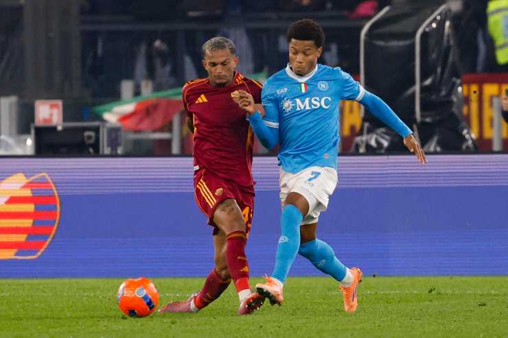 Neres a contraston con Wesley