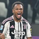 Openda esprime tutta la sua gioia dopo il gol