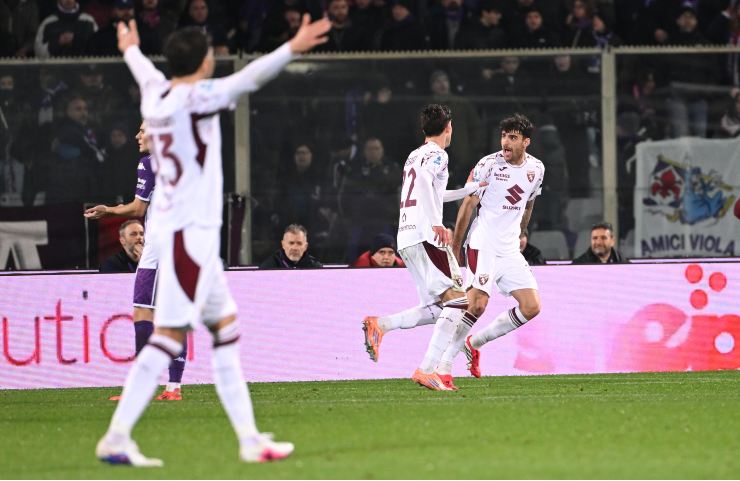 Casadei esulta con un compagno