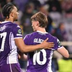 Gudmundsson esulta per il gol