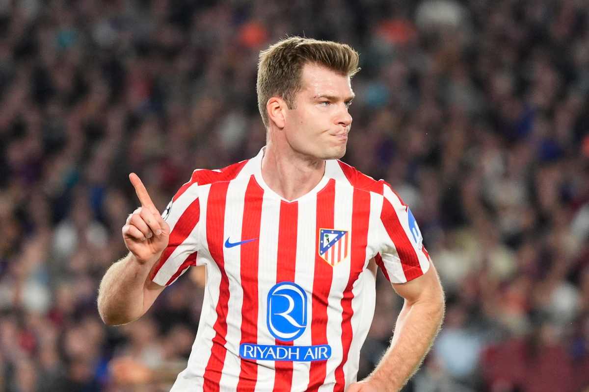 Sorloth esulta dopo il gol