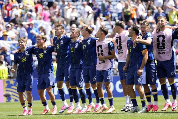 La gioia dei bosniaci dopo la qualificazione