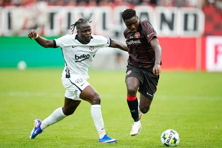 Come vedere Besiktas-Hradec Kralove