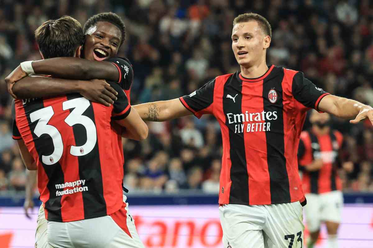 Cisse festeggia con i compagni