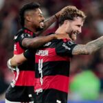 I giocatori del Flamengo festeggiano un gol