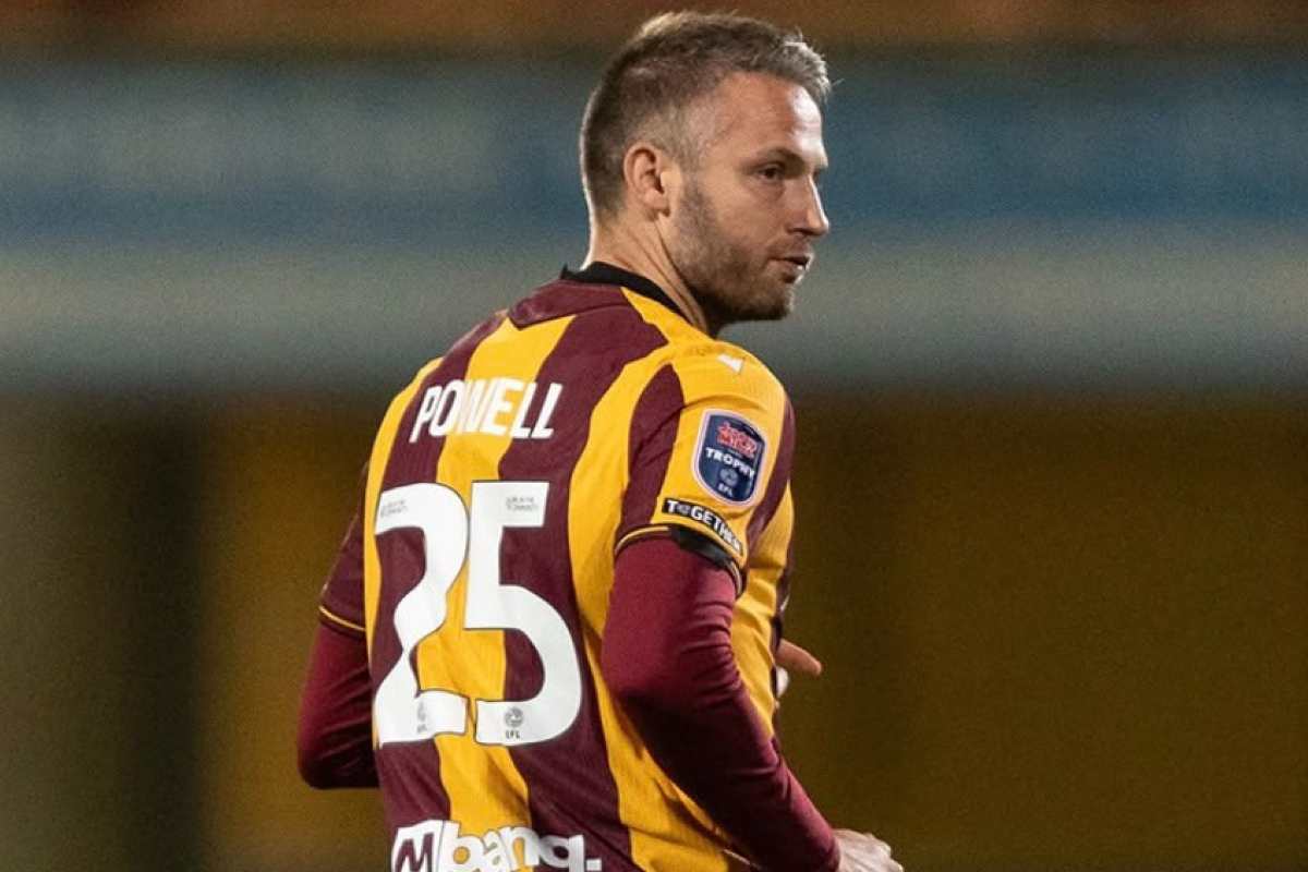 Powell del Bradford City